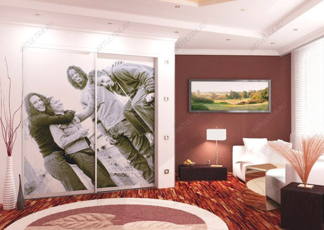 Фасад шкафа-купе с фотовитражем - яркий элемент современного дизайна квартиры