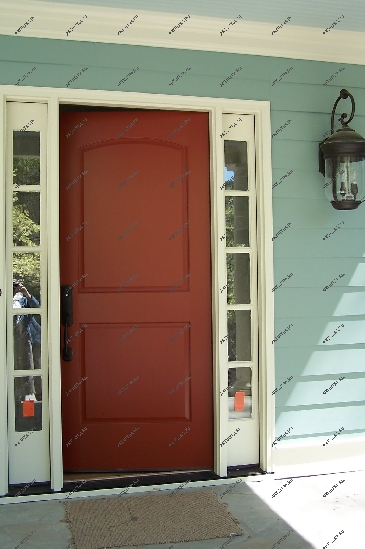 Деревянная элитная дверь в дом