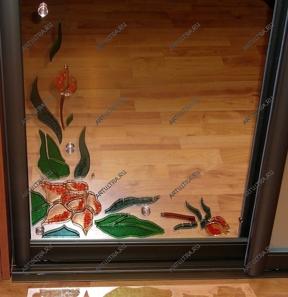 Опорная система скольжения шкафа купе с фьюзингом