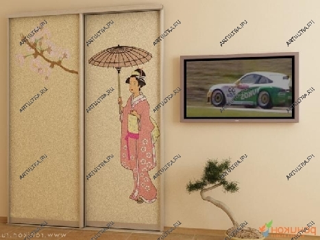 Рисунок на стекле двери особенно удачен в спальне: красив и обеспечивает приватность.