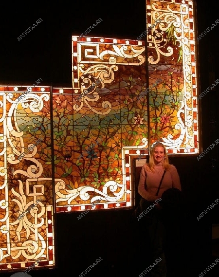 Панно Тиффани подчеркнет изысканный стиль дизайна помещения