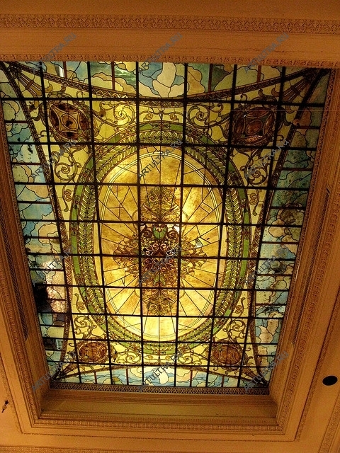 Элитный витраж Тиффани - декор не требующий особого ухода