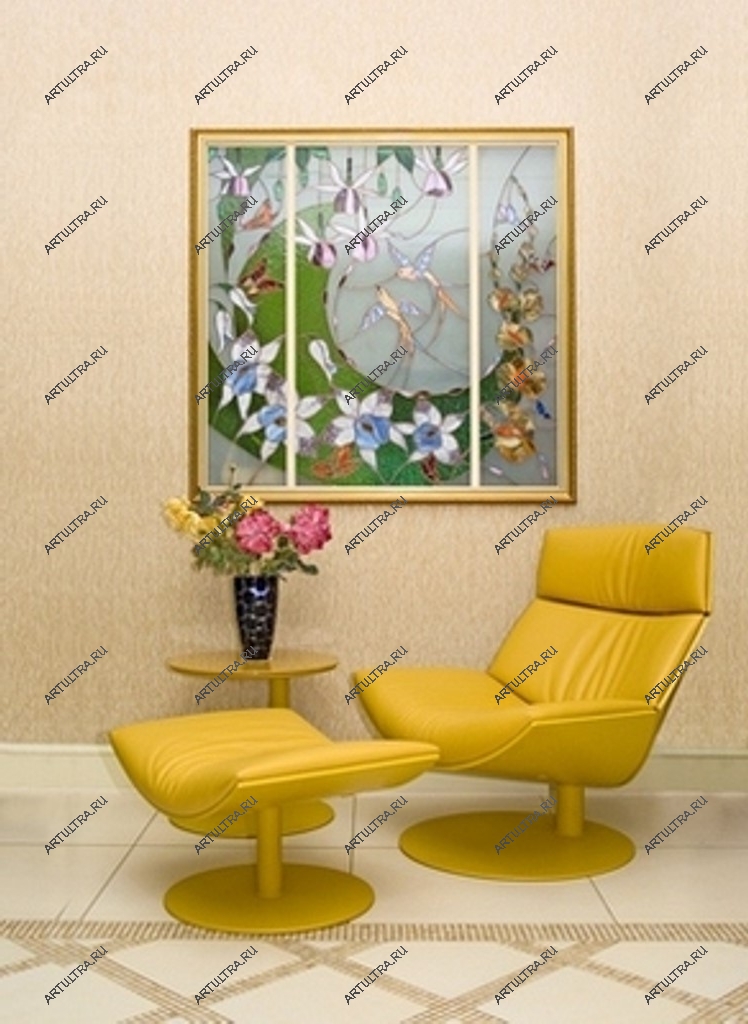 Квадратный витраж для стены